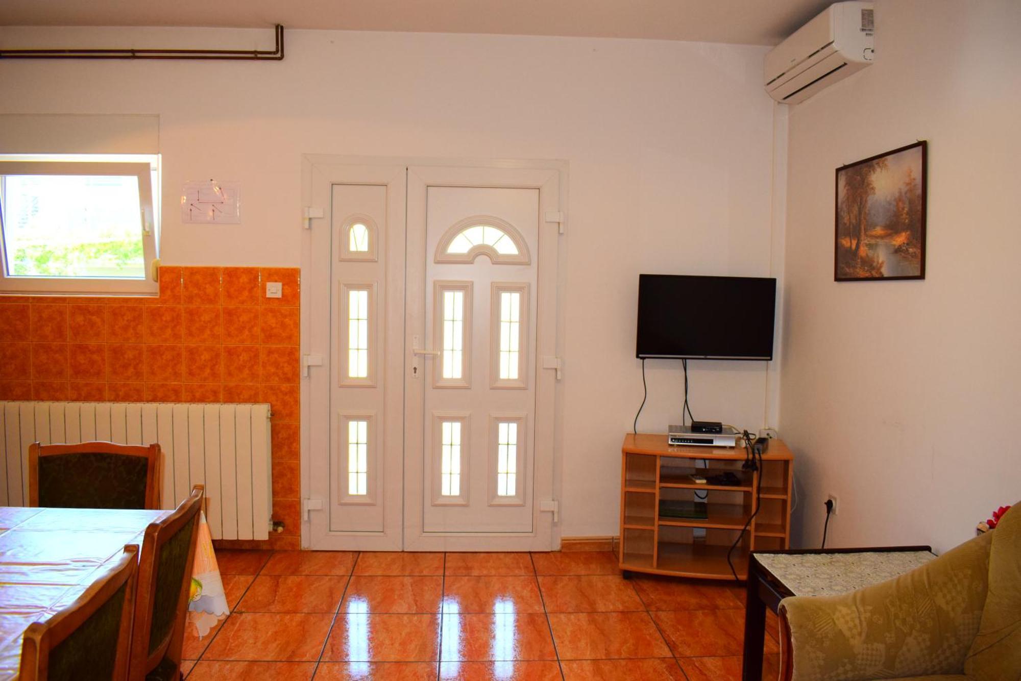 Apartments Milica Malinska Bilik gambar